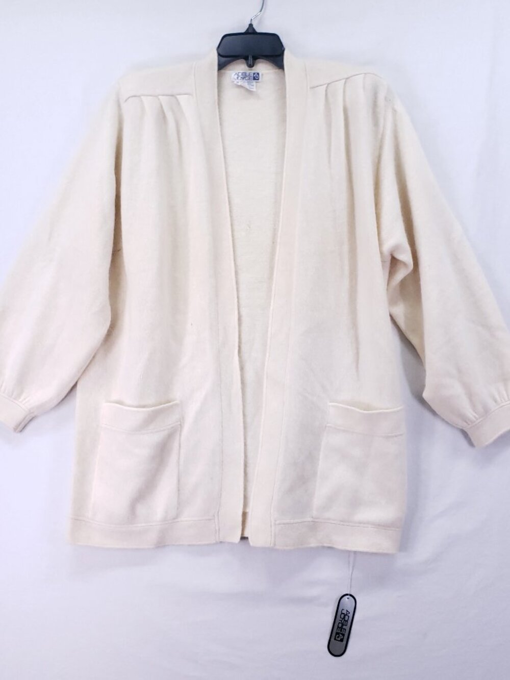 Vintage Adele Joyce Cardigan Sweater Size M Lambswool Angora Hong Kong Cream